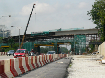 Road Crossing & Box Girder Construction at Ramp D