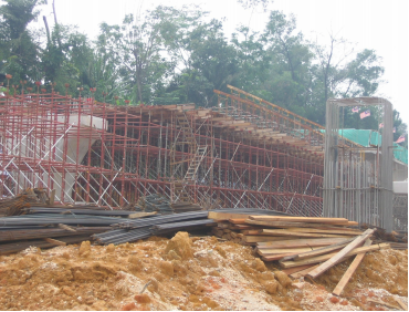 Construction of cast in-situ box girder at ramp F 