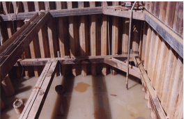 Construction of cofferdam for pilecap (inclusive of struting)